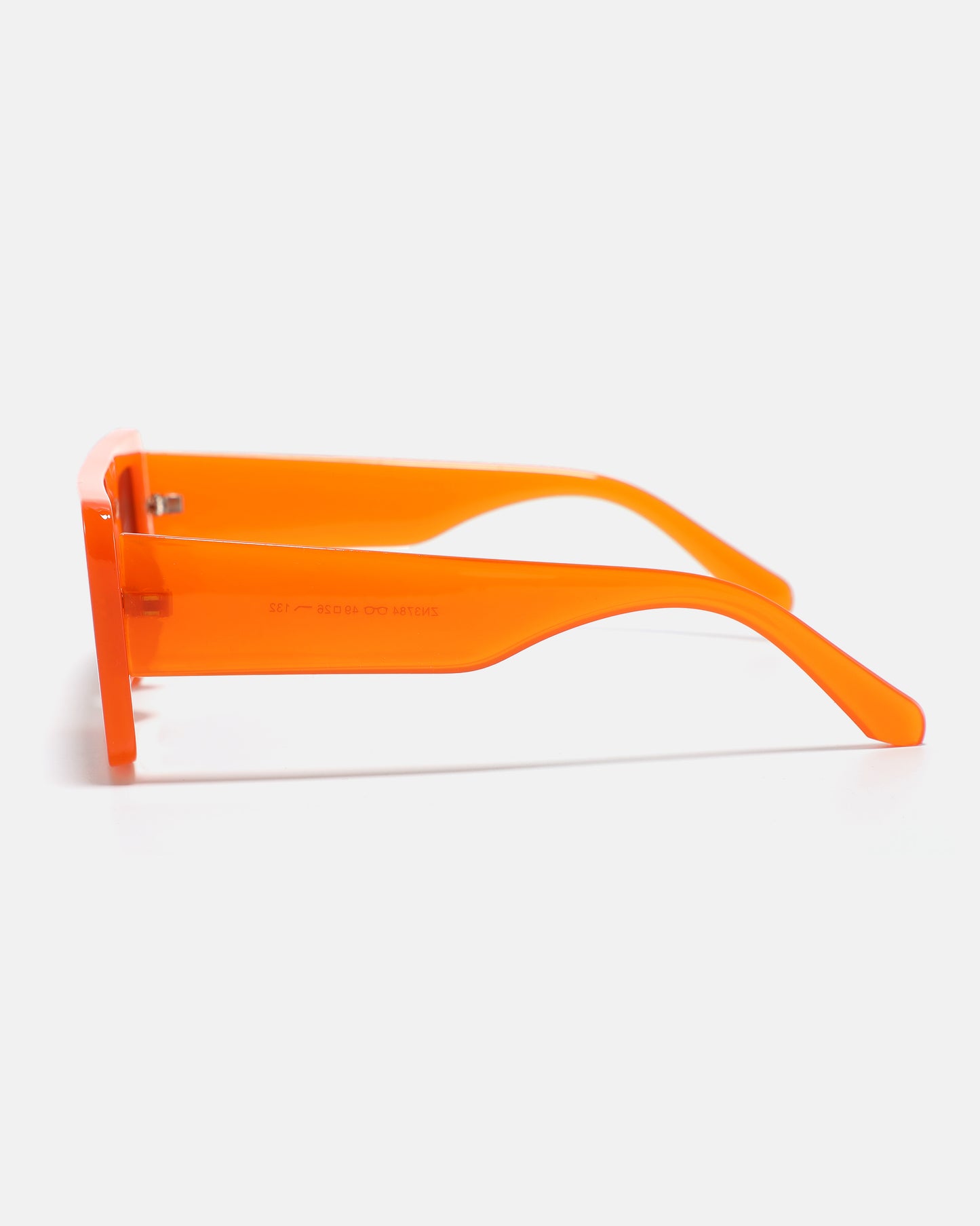 LUMORA | ORANGE