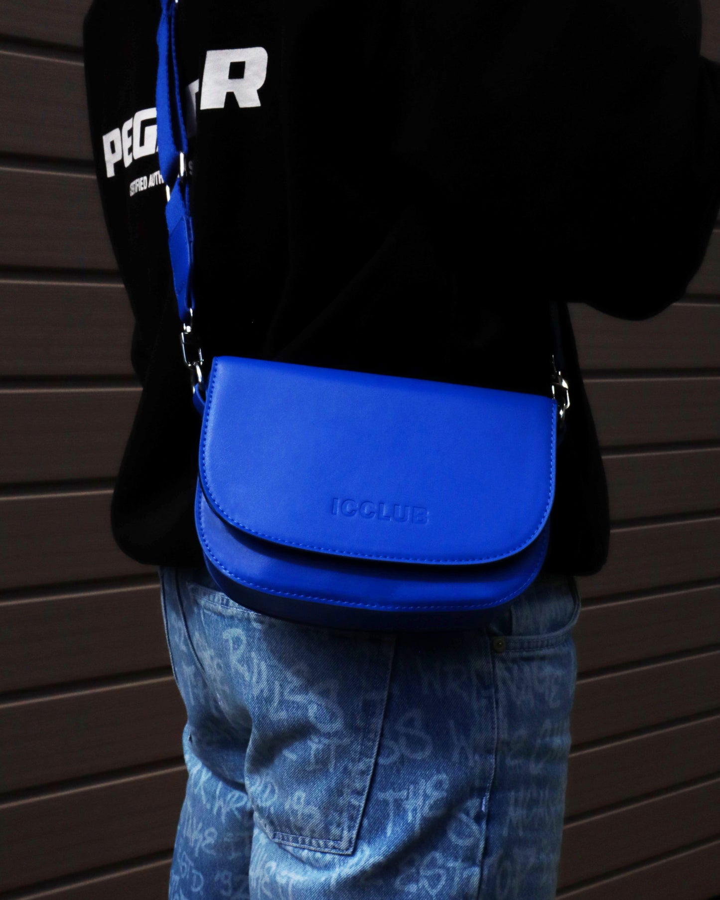 ICCLUB Messenger Bag | Royal Blue