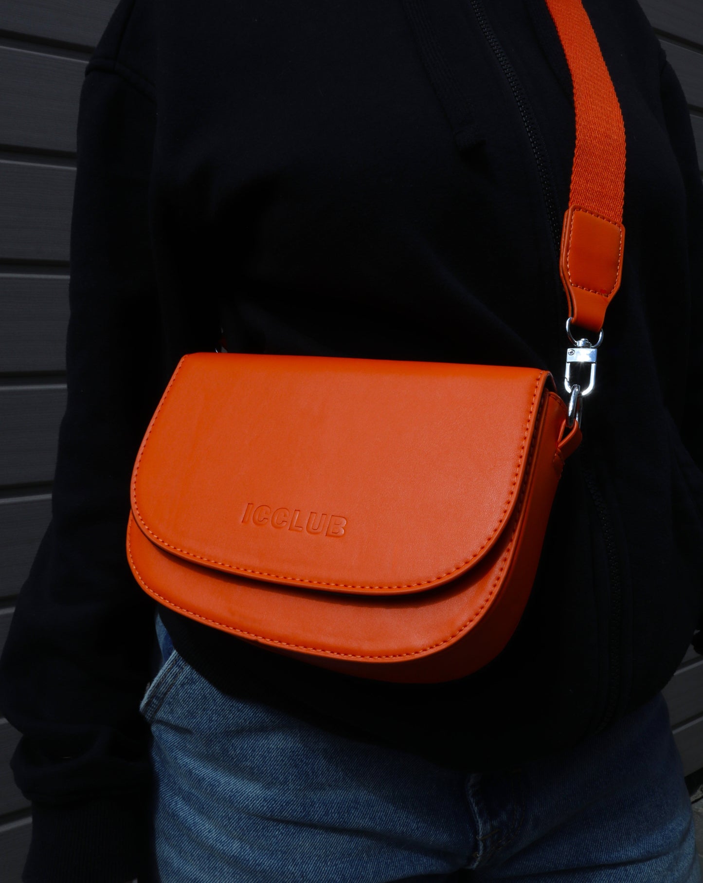 ICCLUB Messenger Bag | Orange